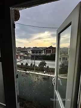 Satılır 2 otaqlı köhnə tikili 50 m²