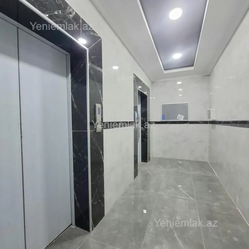 Satılır 3 otaqlı yeni tikili 65 m²