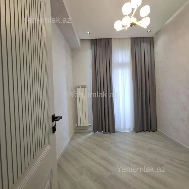Satılır 3 otaqlı yeni tikili 65 m²