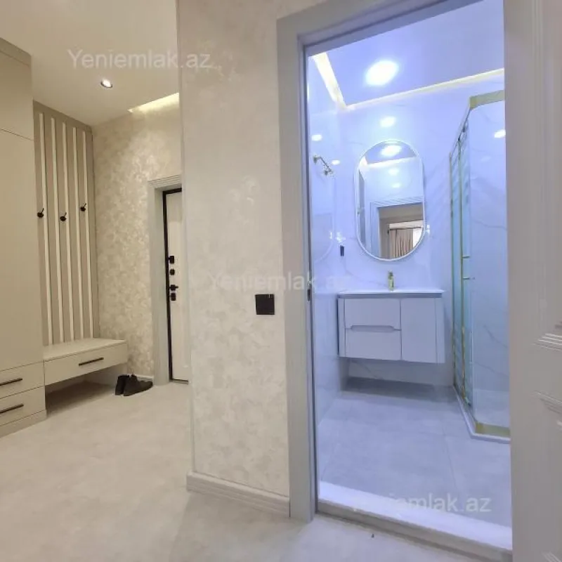 Satılır 3 otaqlı yeni tikili 65 m²