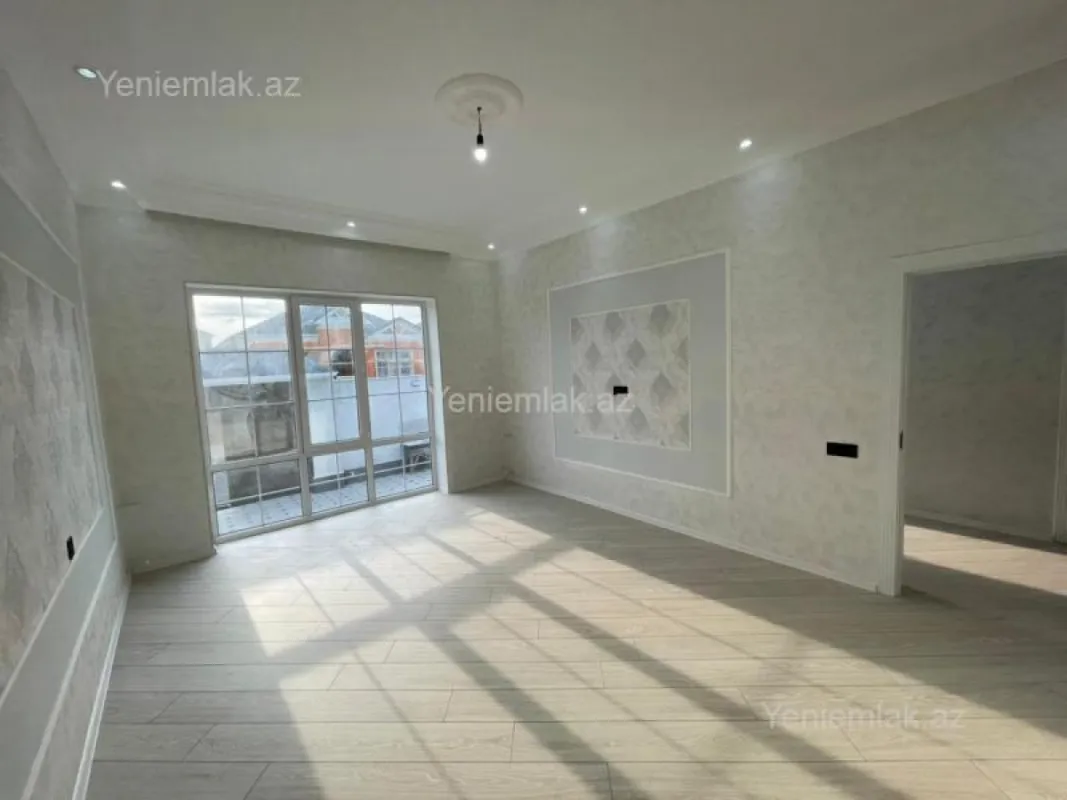 Satılır 4 otaqlı həyət evi 93 m²