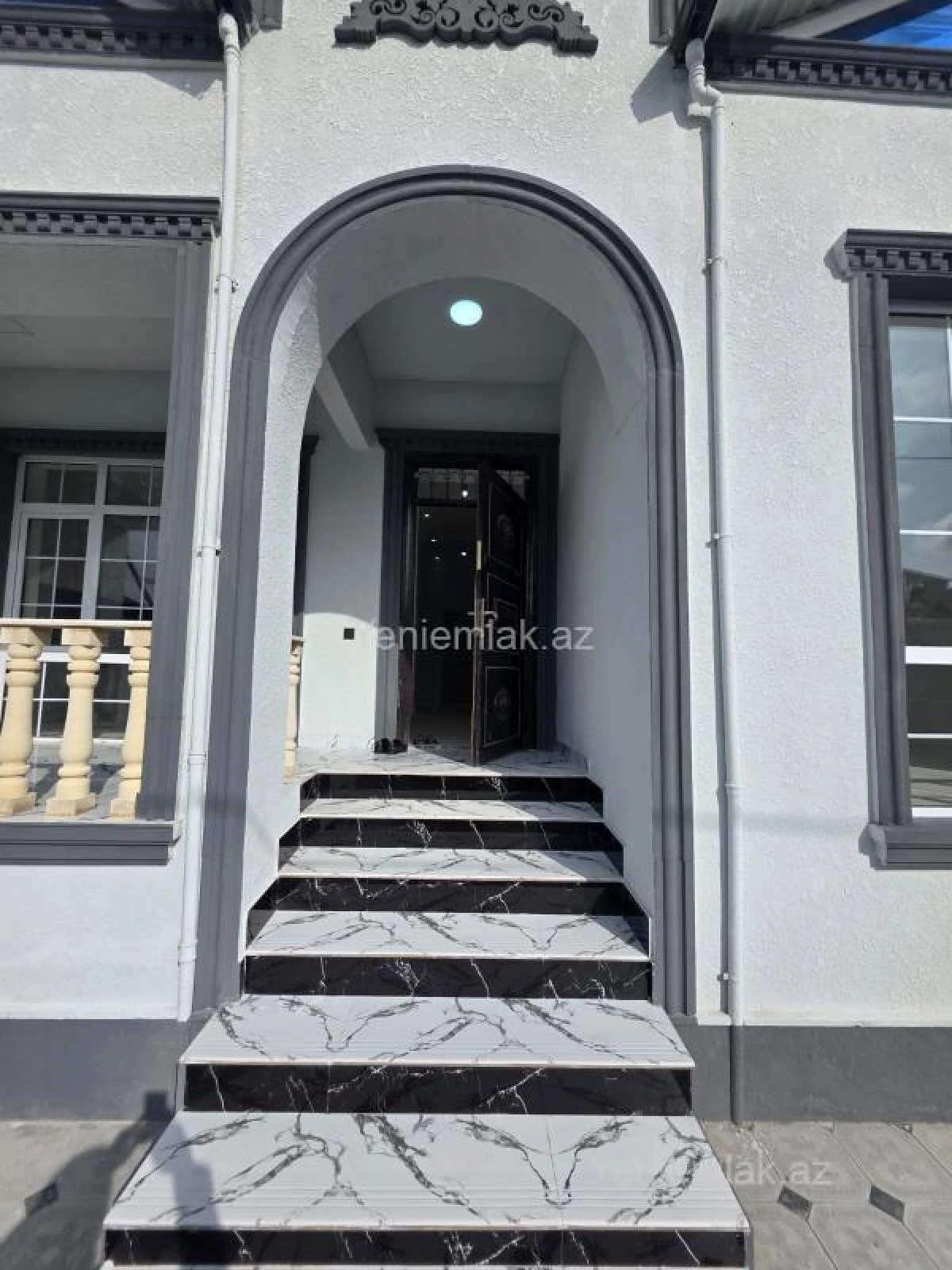 Satılır 4 otaqlı həyət evi 93 m²