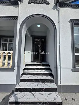Satılır 4 otaqlı həyət evi 93 m²