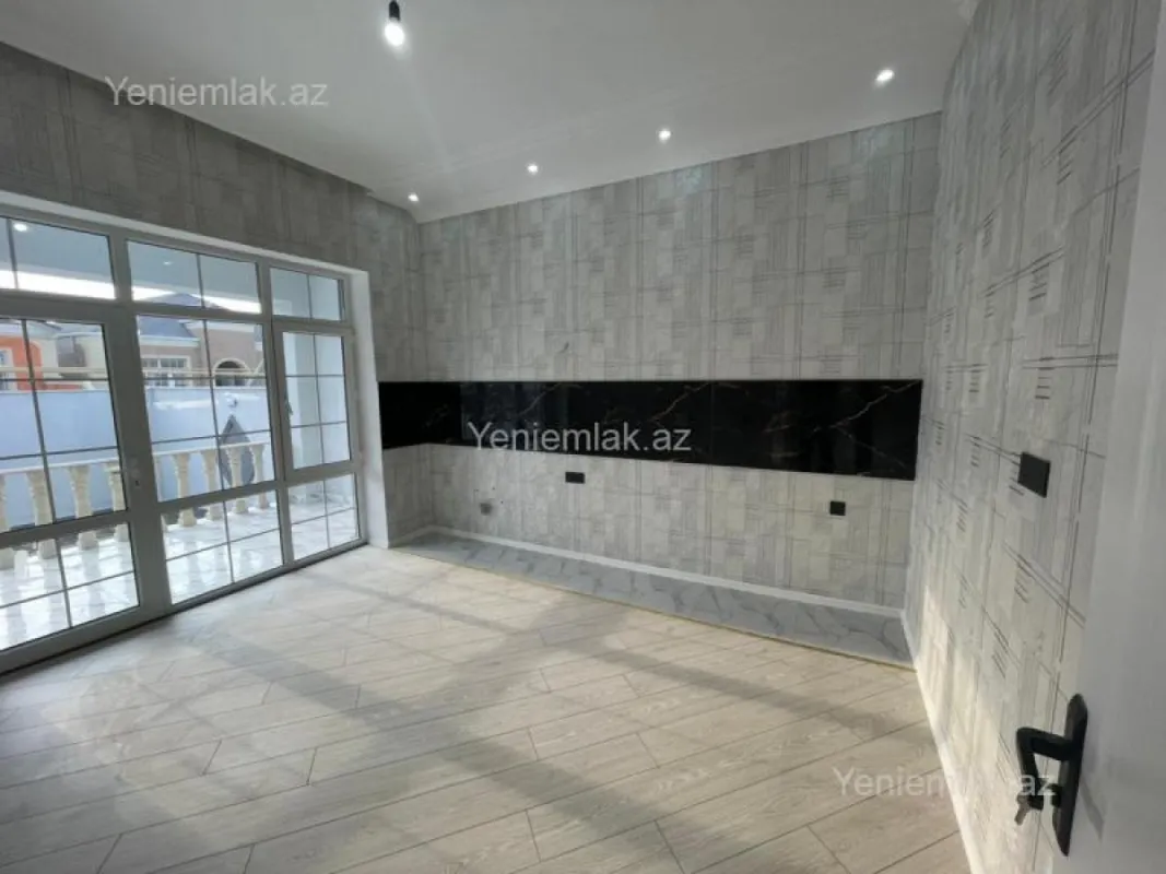 Satılır 4 otaqlı həyət evi 93 m²