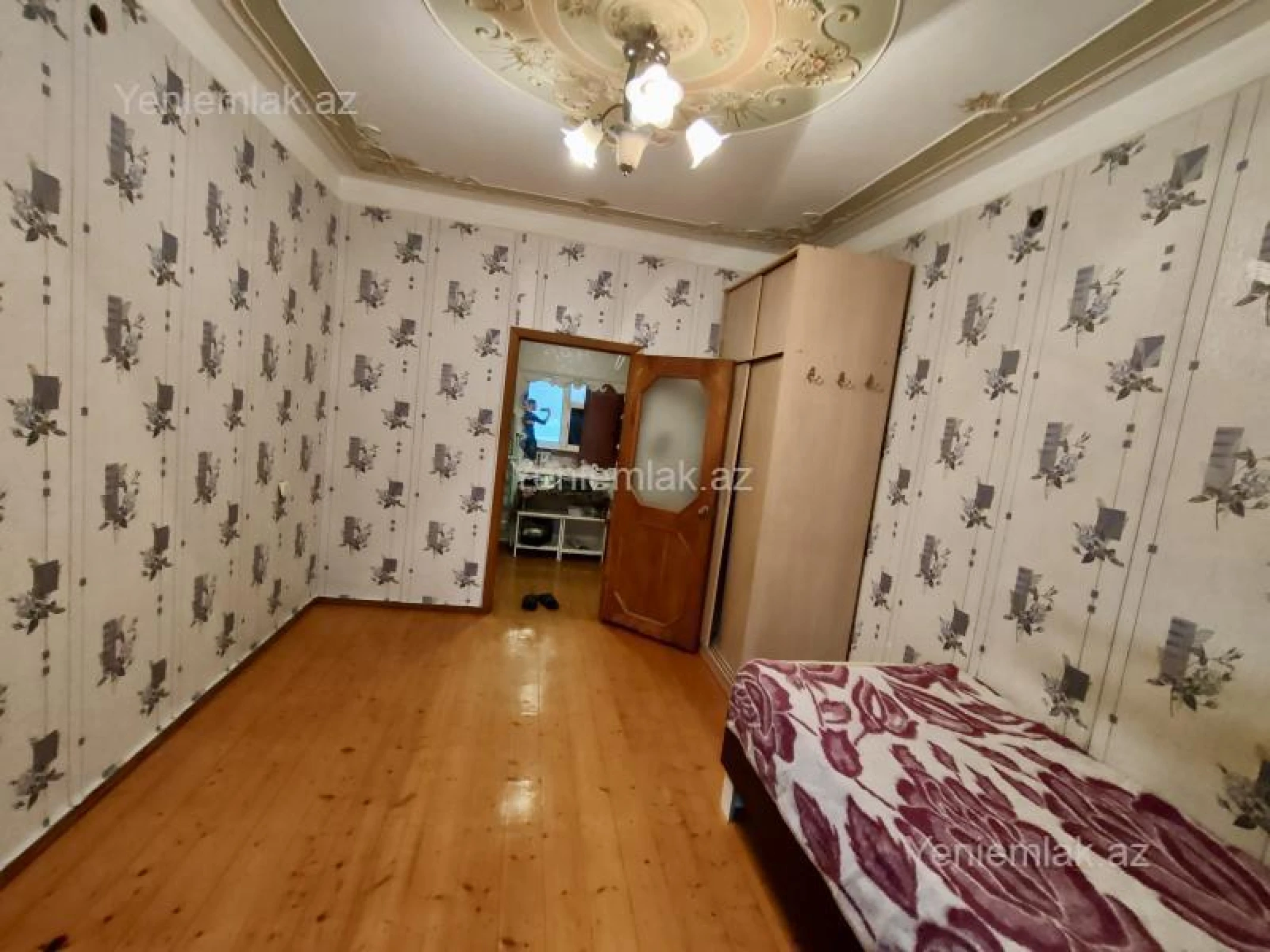 Satılır 3 otaqlı yeni tikili 85 m²