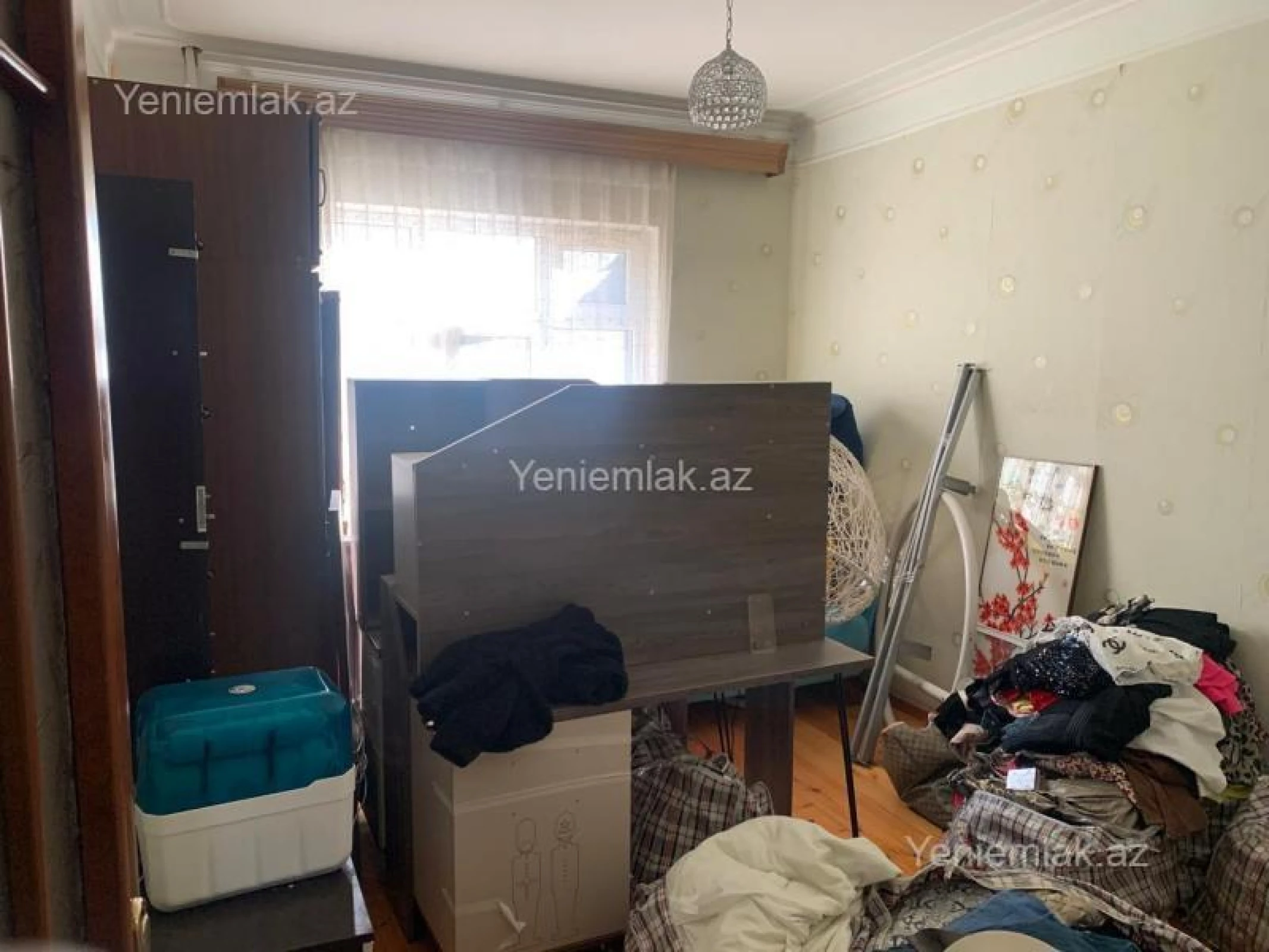 Satılır 3 otaqlı köhnə tikili 90 m²