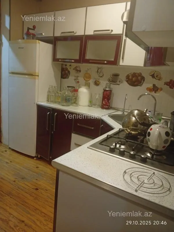 Satılır 4 otaqlı köhnə tikili 78 m²