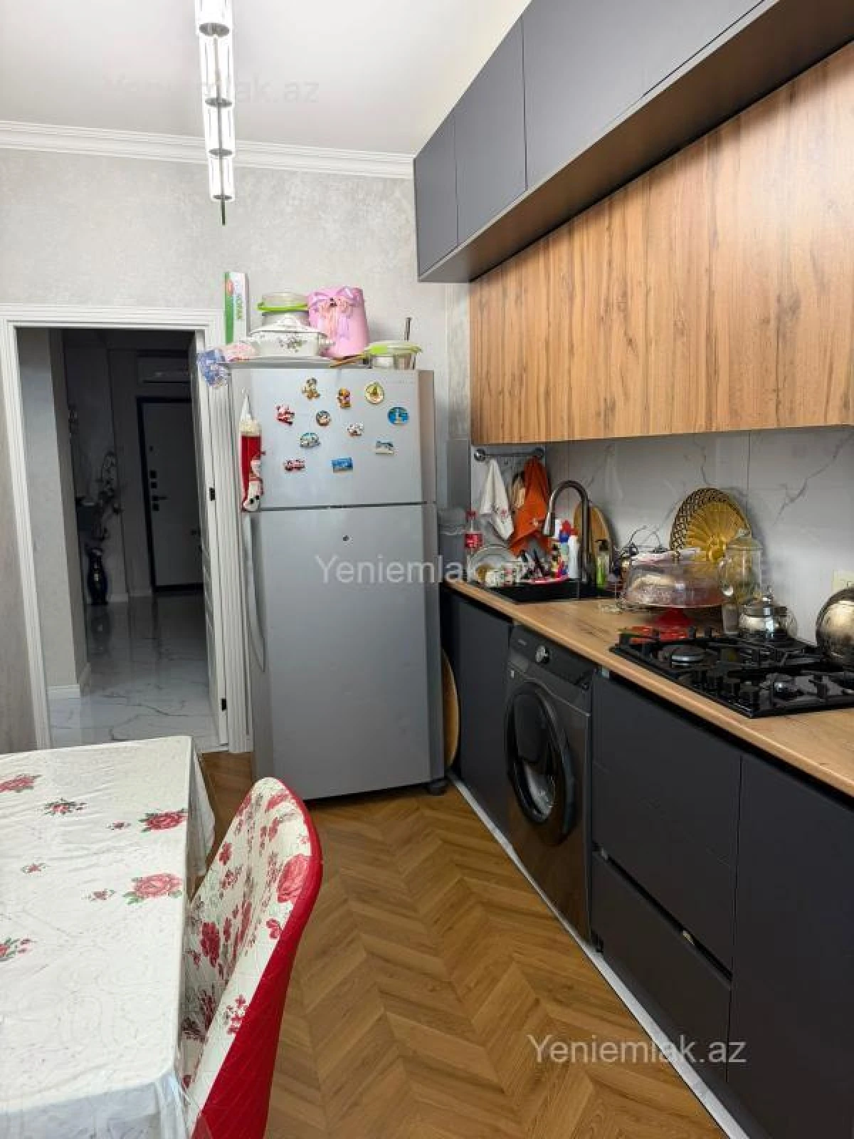 Satılır 2 otaqlı yeni tikili 72 m²