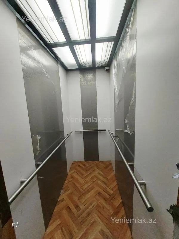 Satılır 1 otaqlı yeni tikili 56 m²