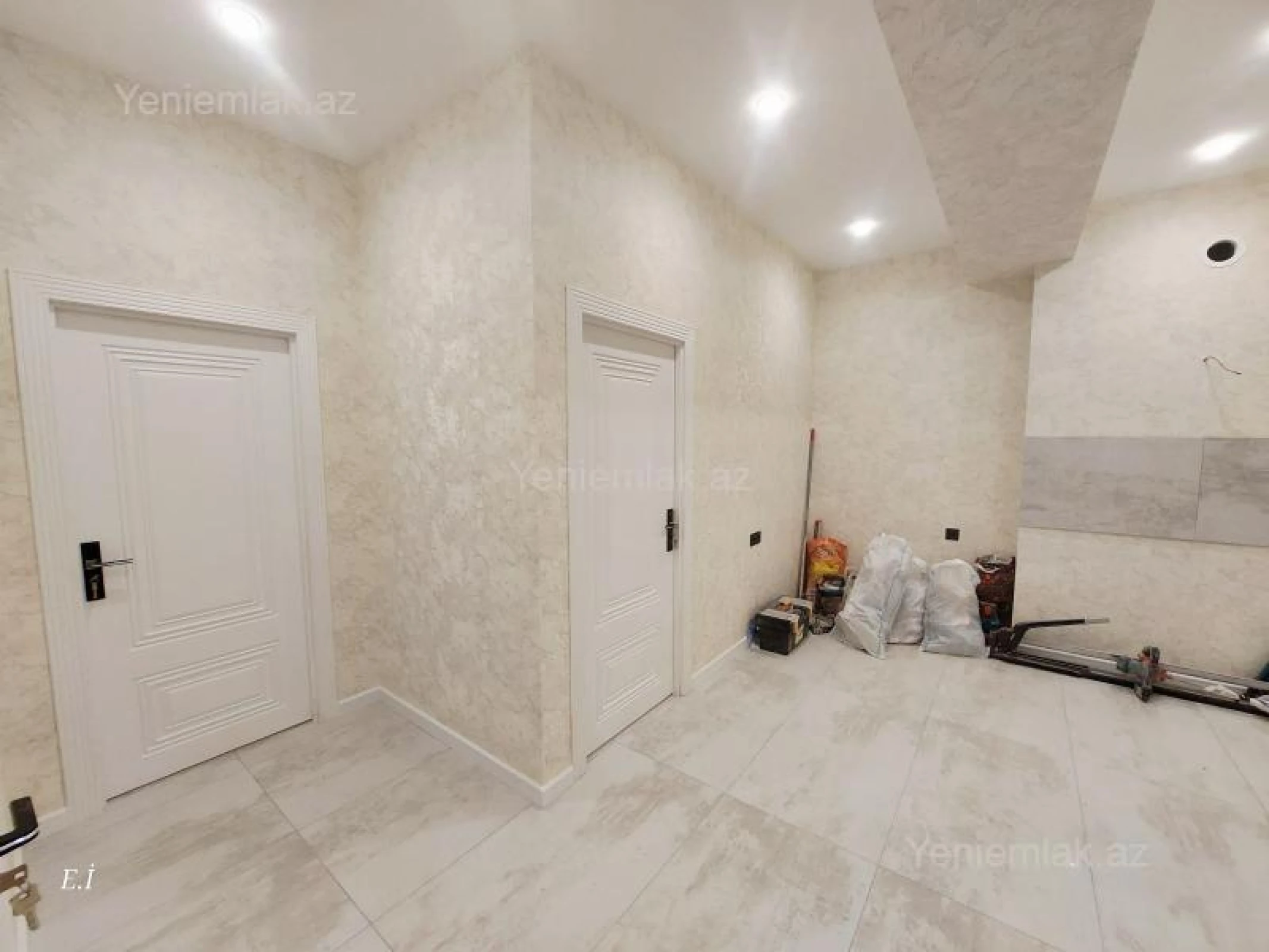 Satılır 1 otaqlı yeni tikili 56 m²