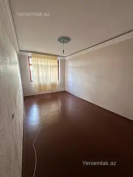 Satılır 2 otaqlı köhnə tikili 54 m²