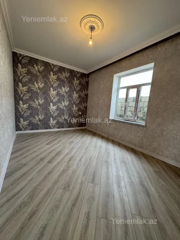 Satılır 2 otaqlı yeni tikili 50 m²