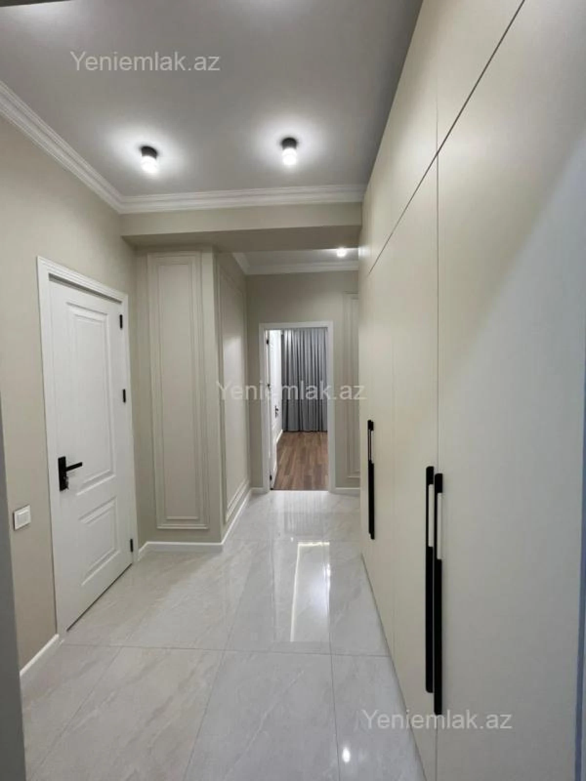 Satılır 3 otaqlı yeni tikili 80 m²