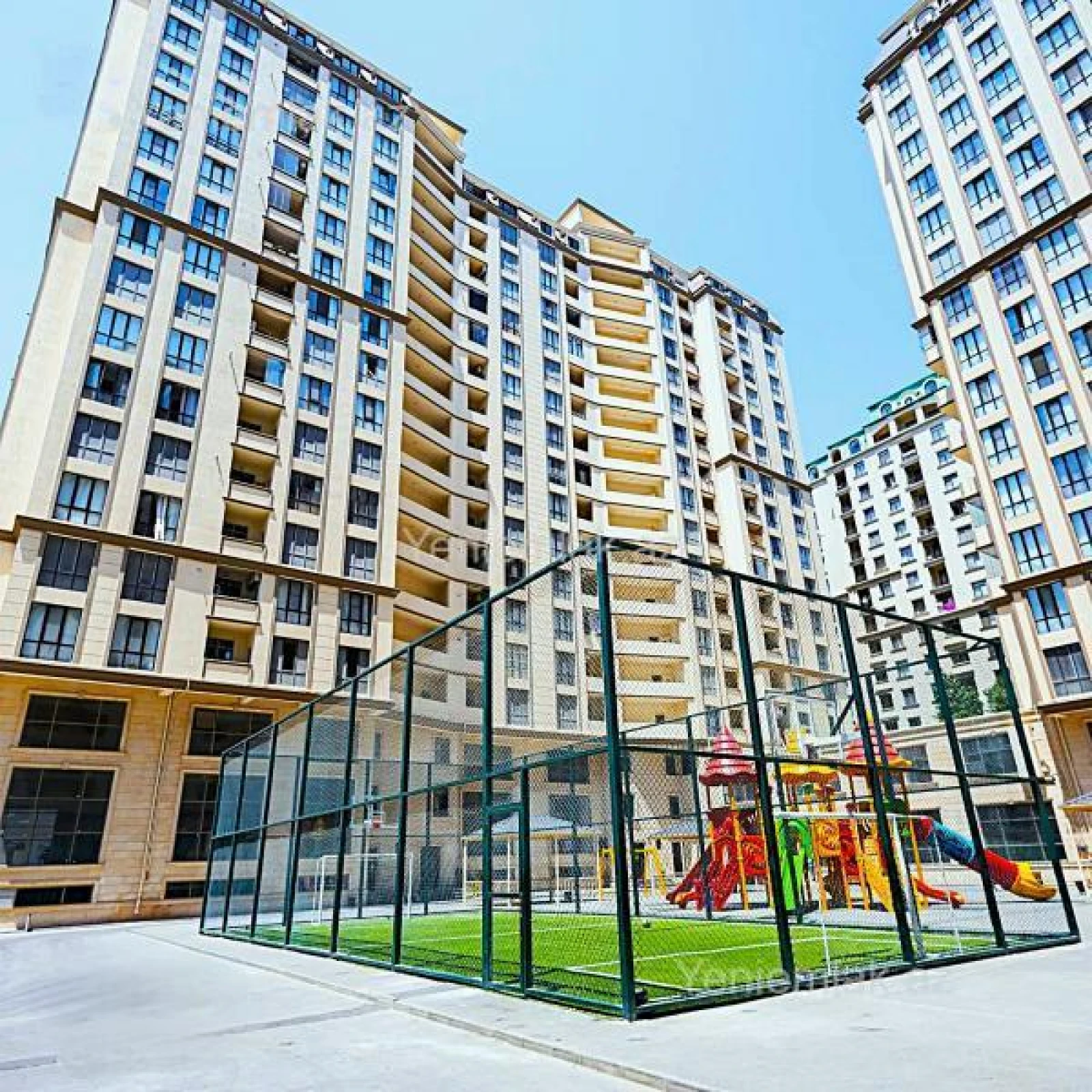 Satılır 2 otaqlı yeni tikili 70 m²
