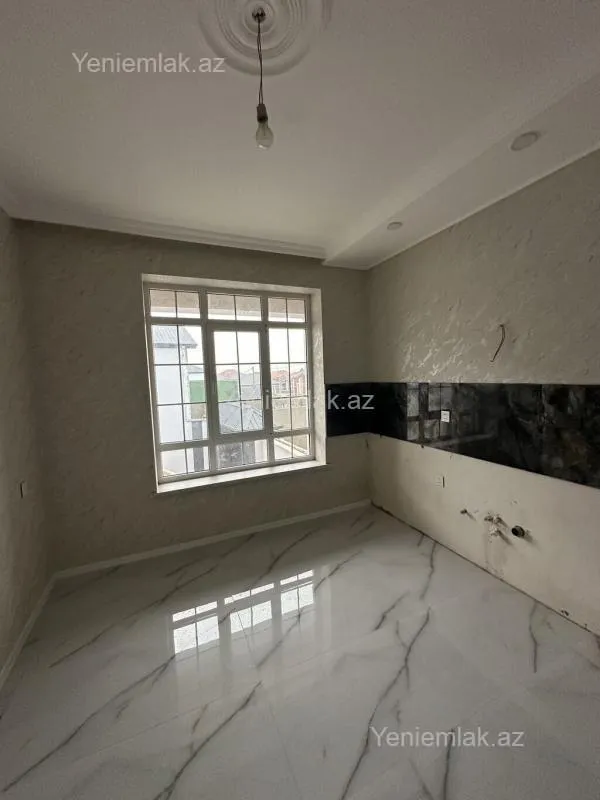 Satılır 2 otaqlı yeni tikili 50 m²