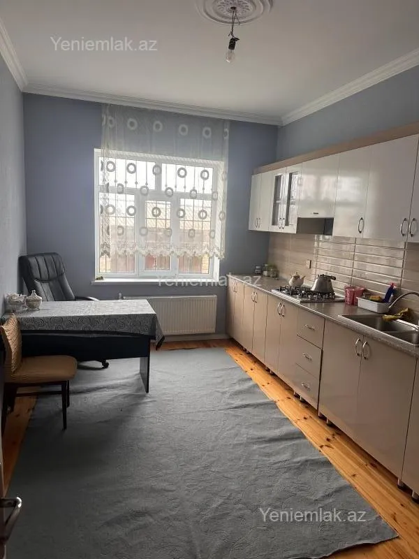 Satılır 3 otaqlı həyət evi 110 m²