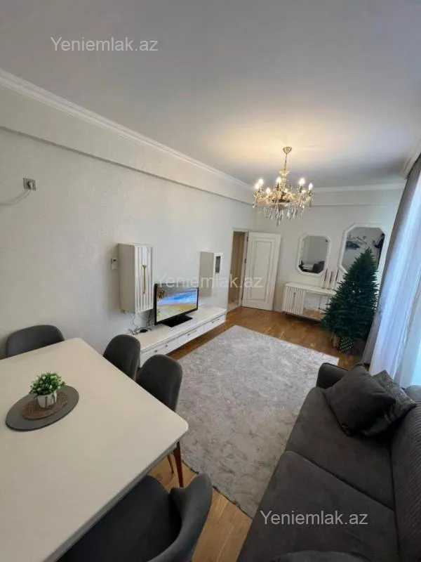 Satılır 2 otaqlı yeni tikili 65 m²