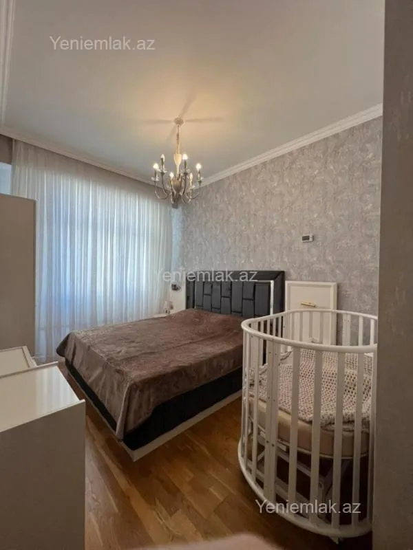 Satılır 2 otaqlı yeni tikili 65 m²