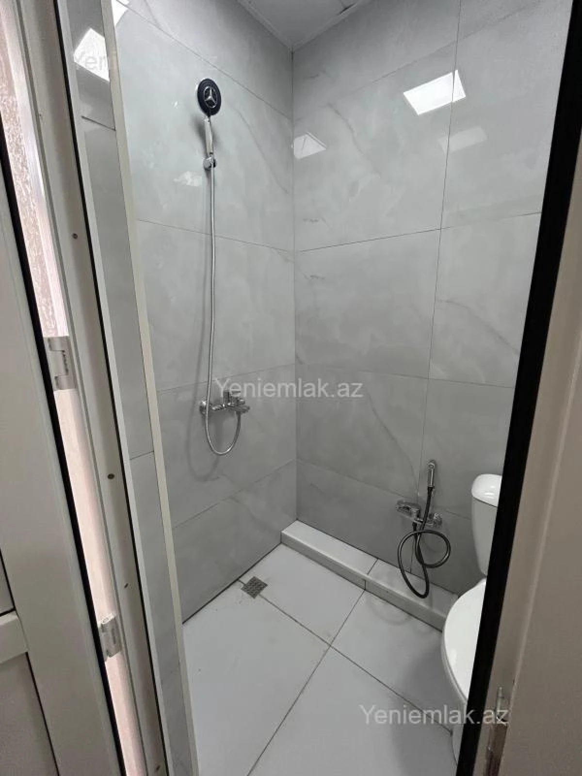 Satılır 2 otaqlı köhnə tikili 35 m²