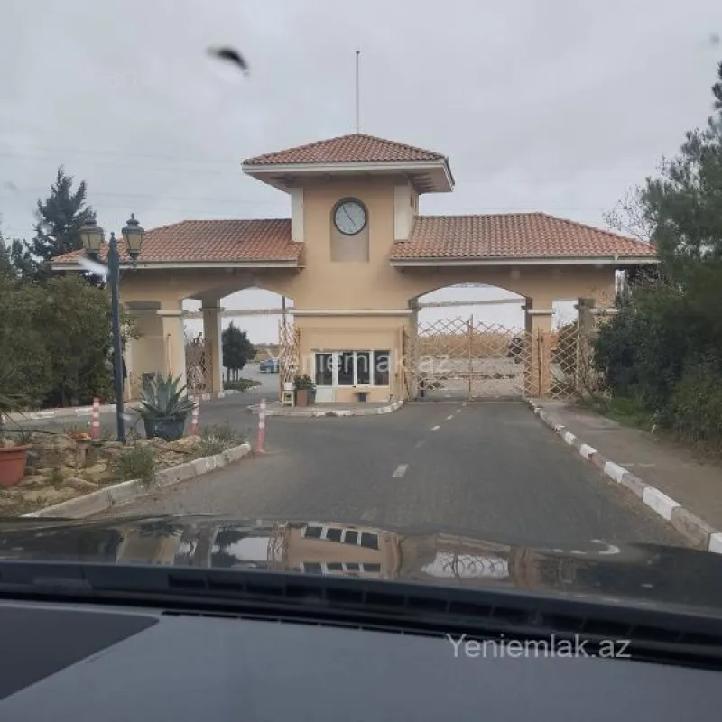 Satılır 2 otaqlı köhnə tikili 35 m²