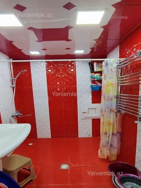 Satılır 4 otaqlı yeni tikili 128 m²