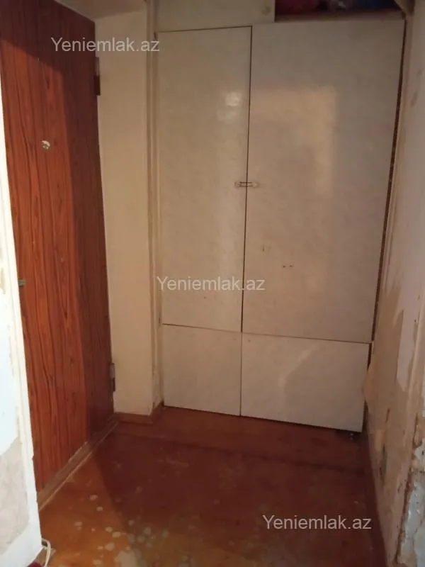 Satılır 2 otaqlı köhnə tikili 44 m²