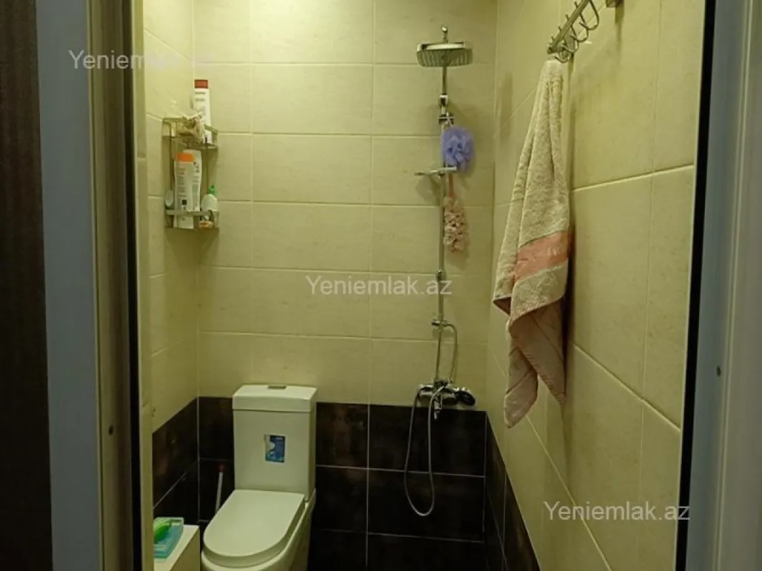 Satılır 3 otaqlı yeni tikili 100 m²