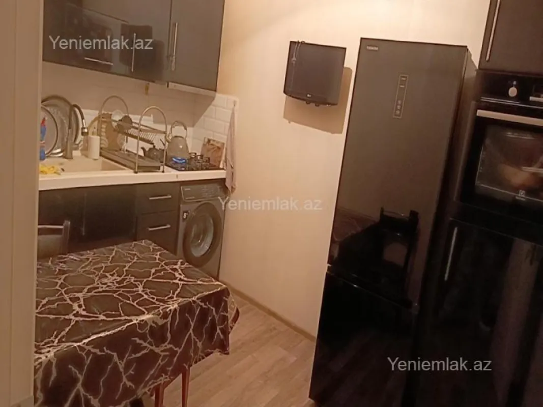 Satılır 3 otaqlı yeni tikili 100 m²