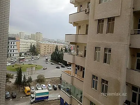 Satılır 3 otaqlı yeni tikili 100 m²