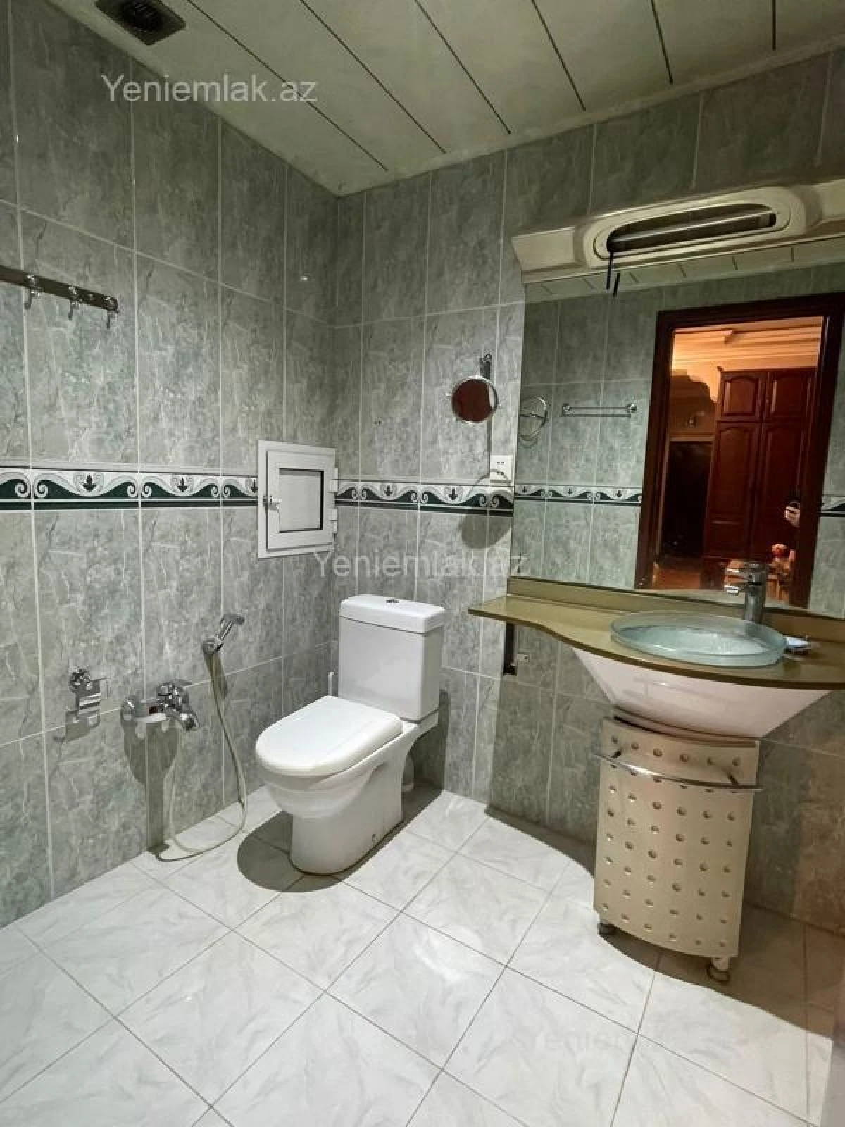 Satılır 2 otaqlı yeni tikili 90 m²