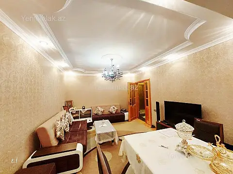 Satılır 4 otaqlı köhnə tikili 90 m²