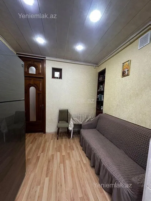 Satılır 3 otaqlı köhnə tikili 65 m²
