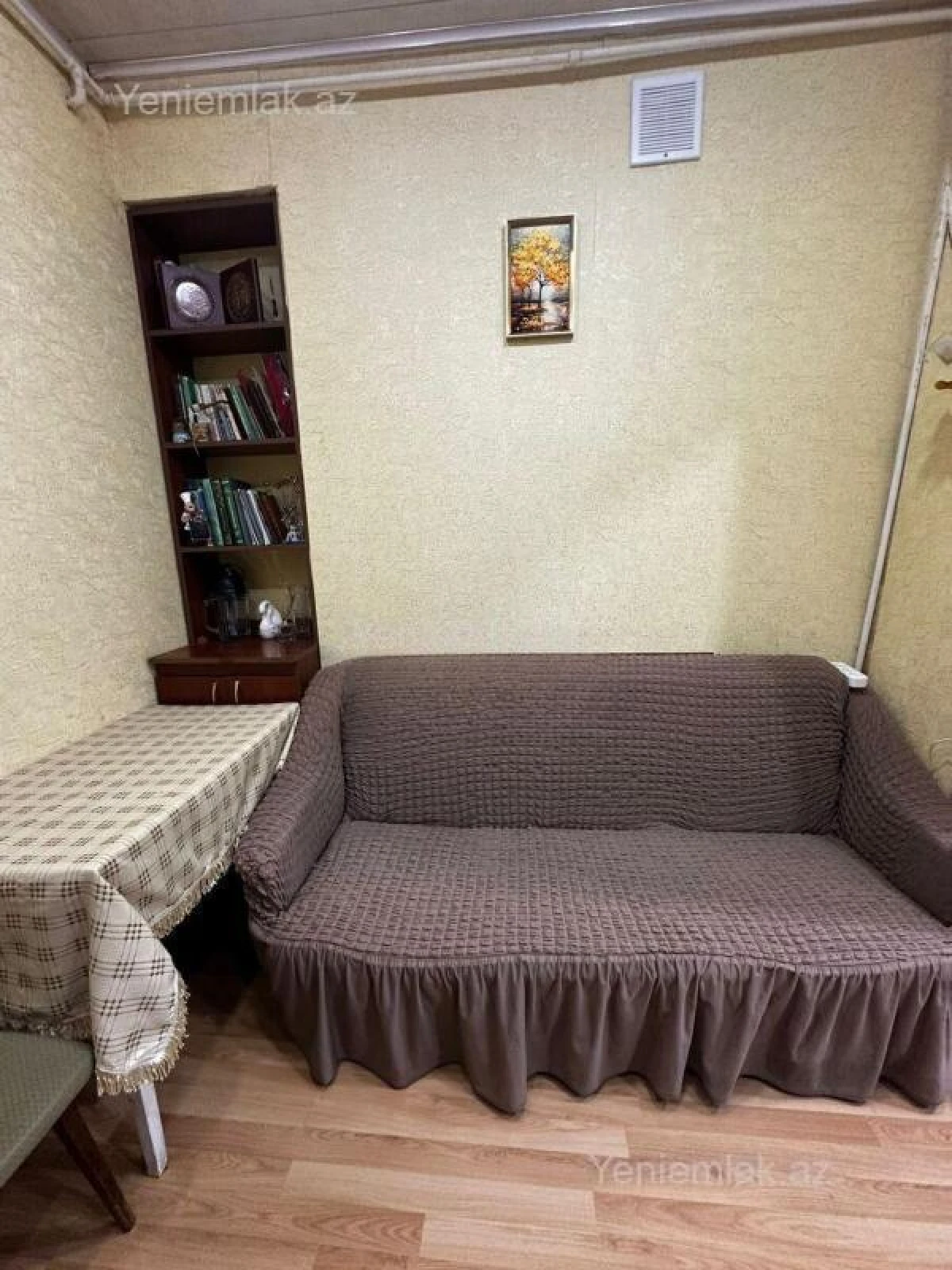 Satılır 3 otaqlı köhnə tikili 65 m²