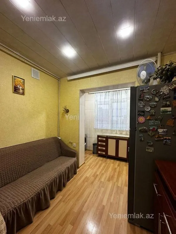 Satılır 3 otaqlı köhnə tikili 65 m²