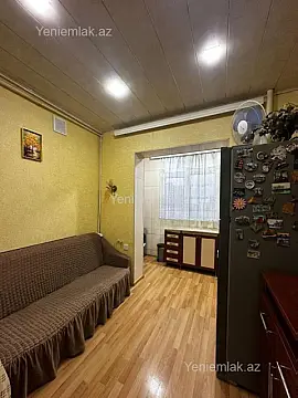 Satılır 3 otaqlı köhnə tikili 65 m²