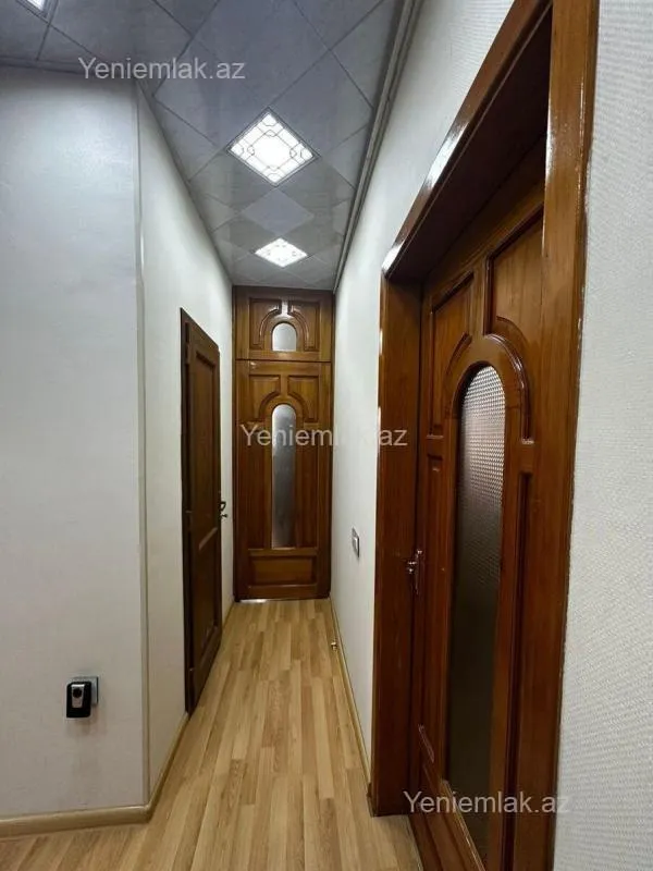 Satılır 3 otaqlı köhnə tikili 65 m²