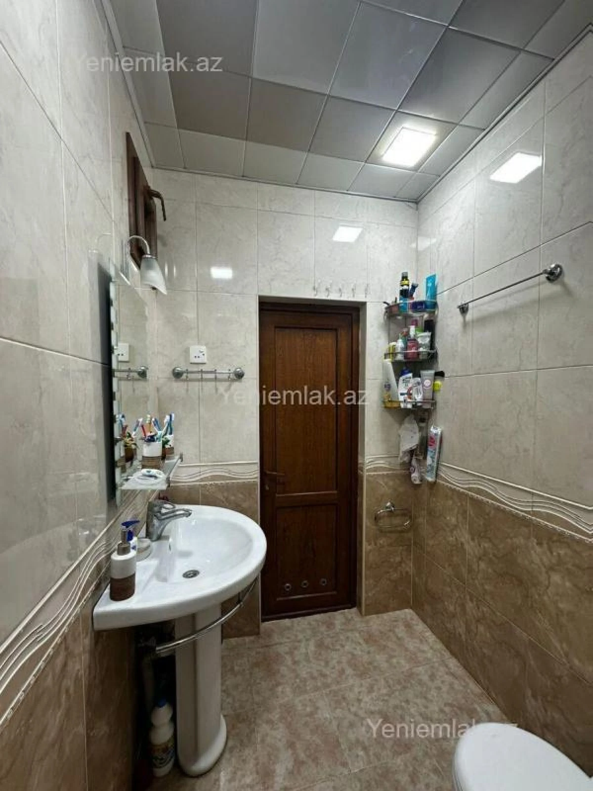 Satılır 3 otaqlı köhnə tikili 65 m²