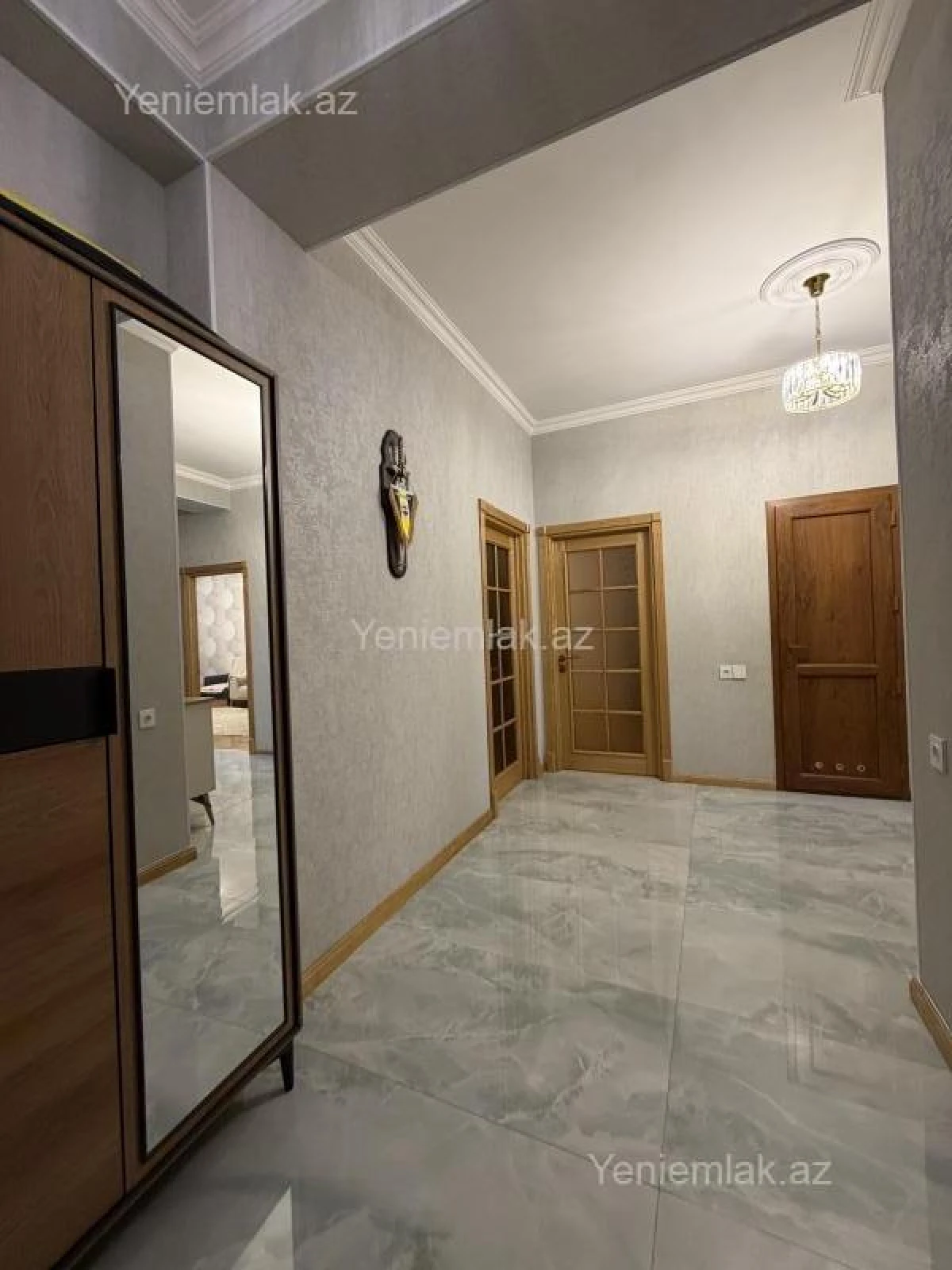Satılır 3 otaqlı yeni tikili 105 m²