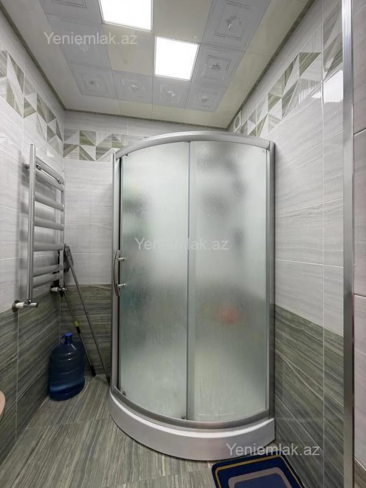 Satılır 3 otaqlı yeni tikili 105 m²