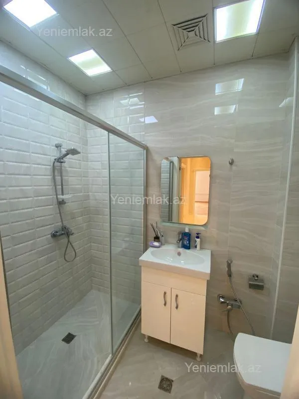 Satılır 3 otaqlı yeni tikili 127 m²