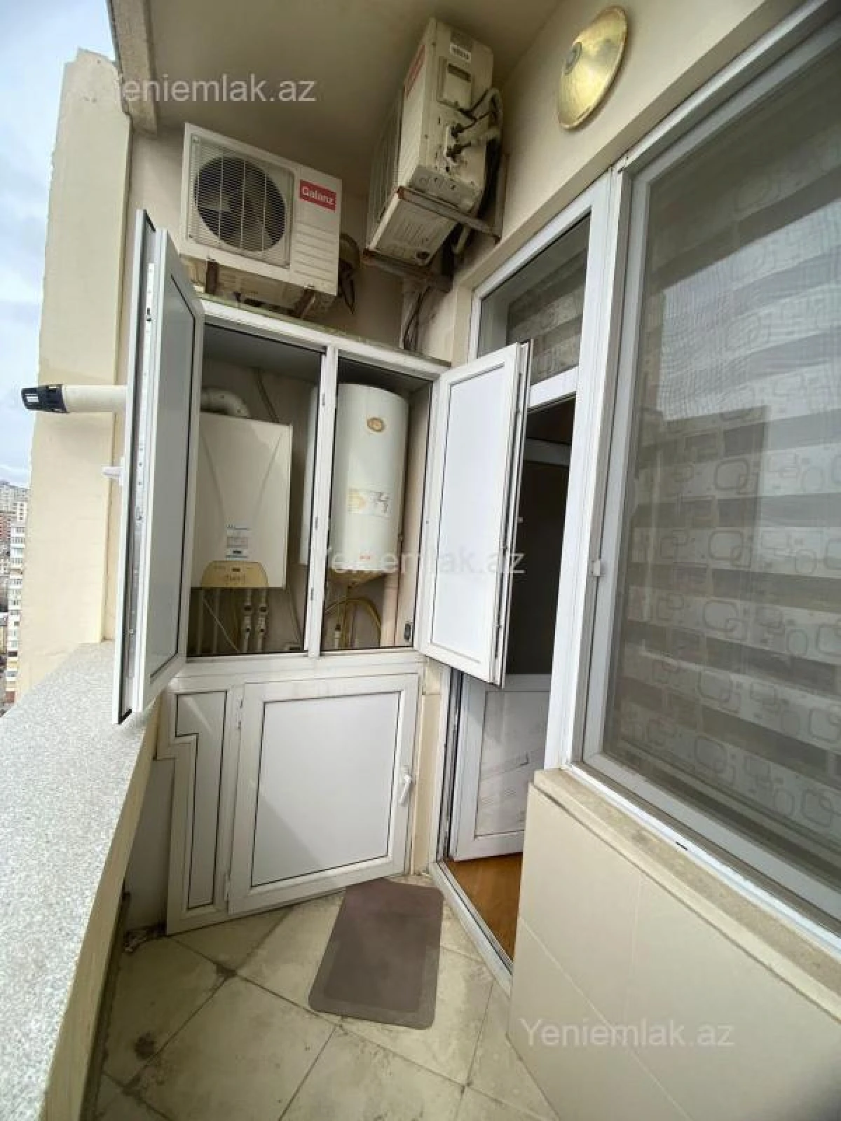 Satılır 3 otaqlı yeni tikili 127 m²