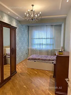 Satılır 3 otaqlı yeni tikili 127 m²