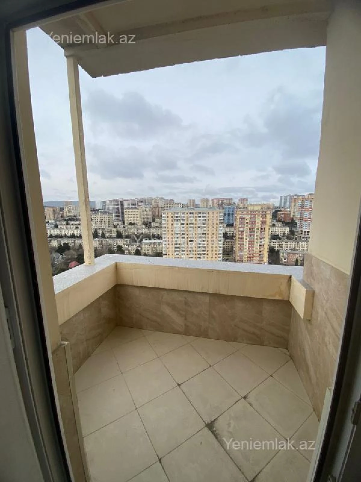 Satılır 3 otaqlı yeni tikili 127 m²