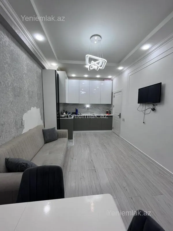 Satılır 2 otaqlı yeni tikili 57 m²