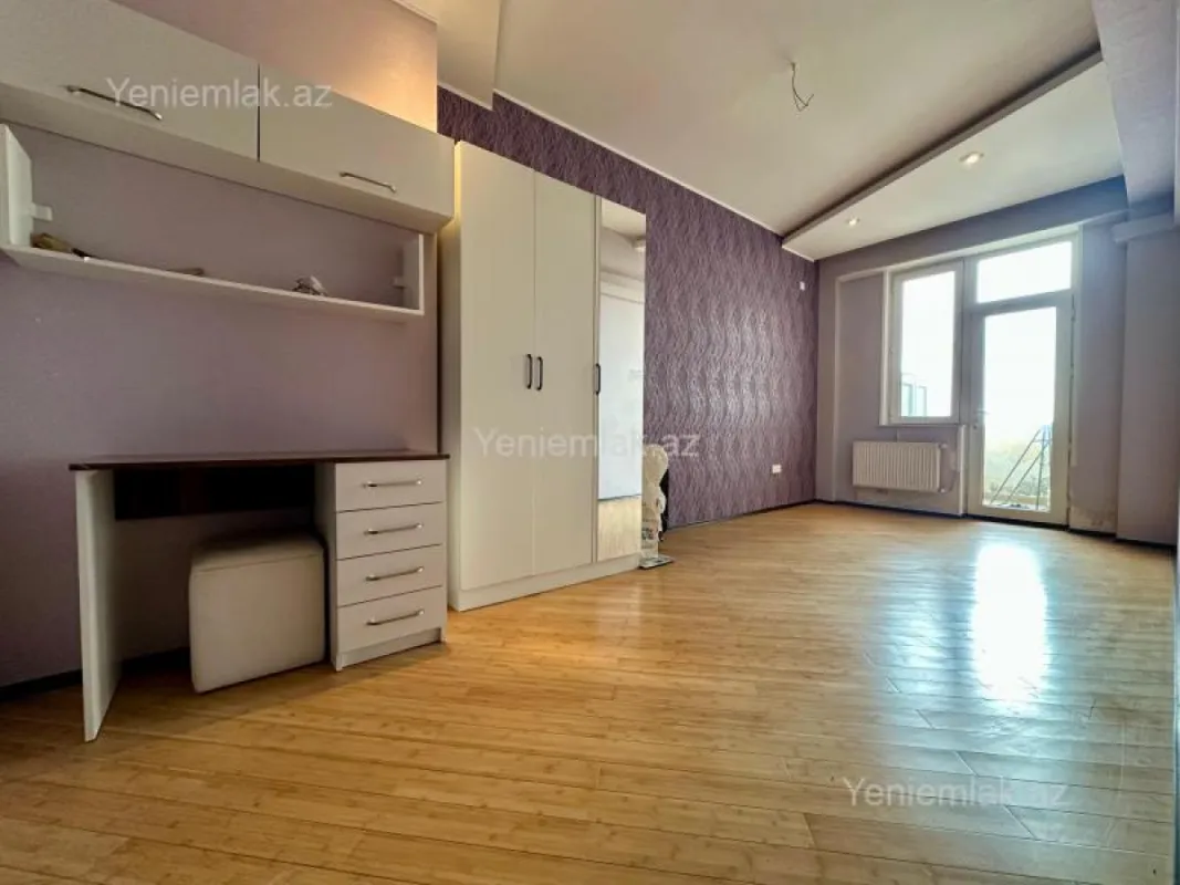 Satılır 2 otaqlı yeni tikili 70 m²