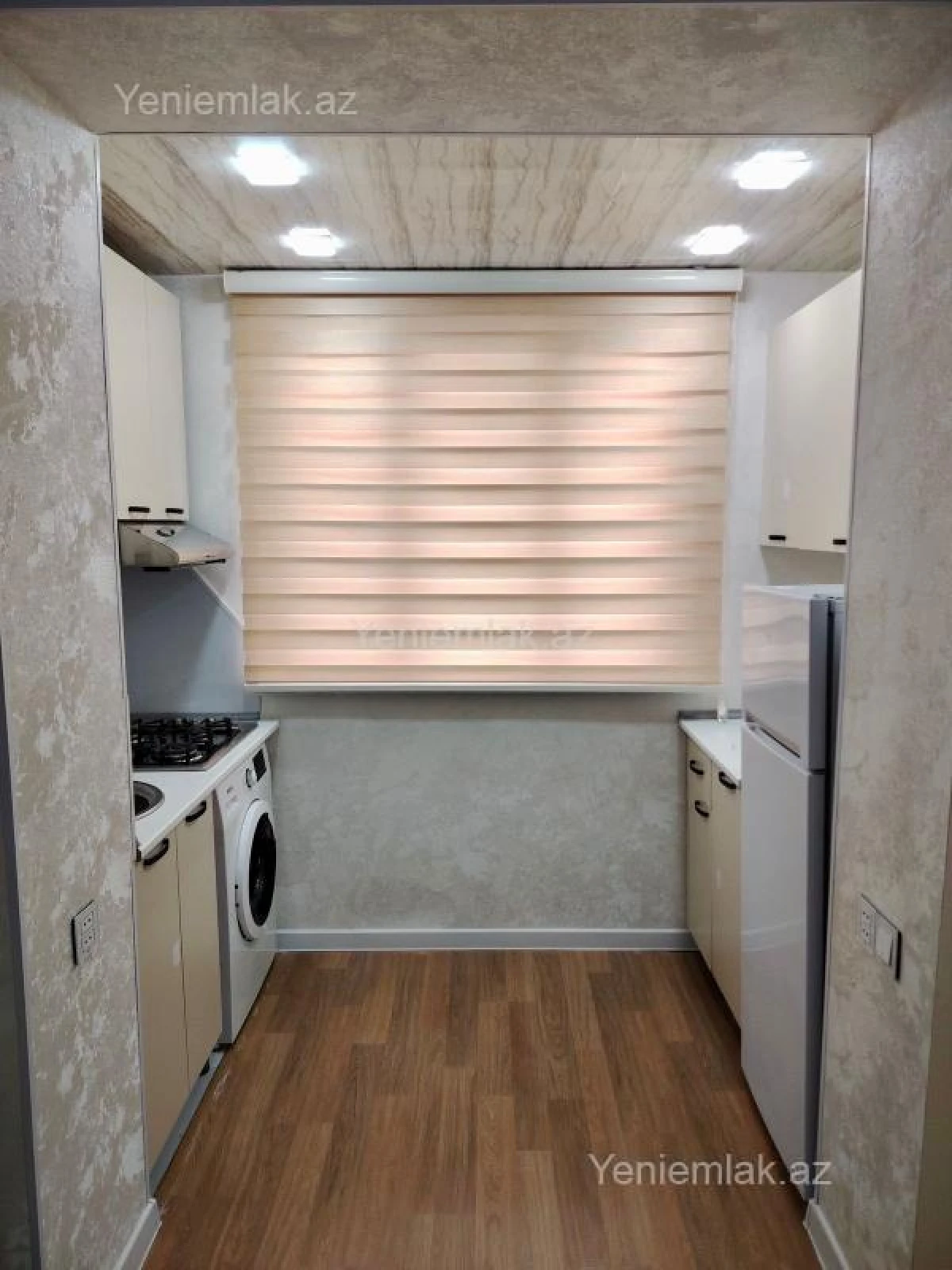 Satılır 2 otaqlı köhnə tikili 40 m²