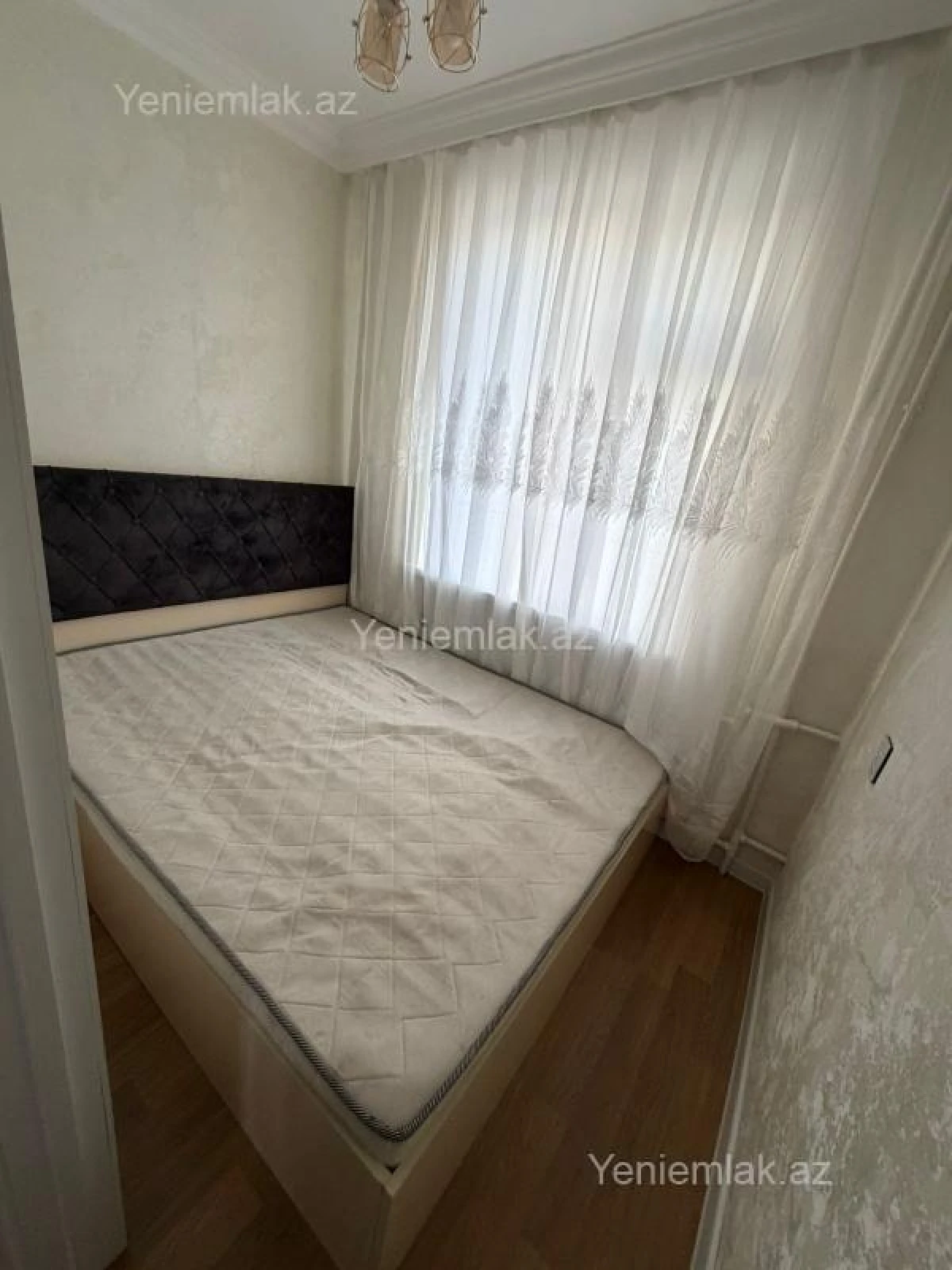 Satılır 2 otaqlı köhnə tikili 40 m²