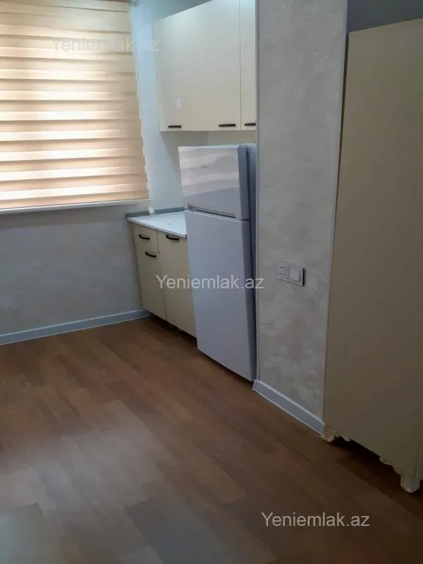 Satılır 2 otaqlı köhnə tikili 40 m²