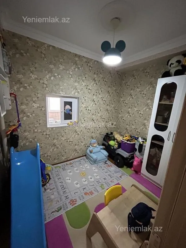 Satılır 3 otaqlı köhnə tikili 64 m²