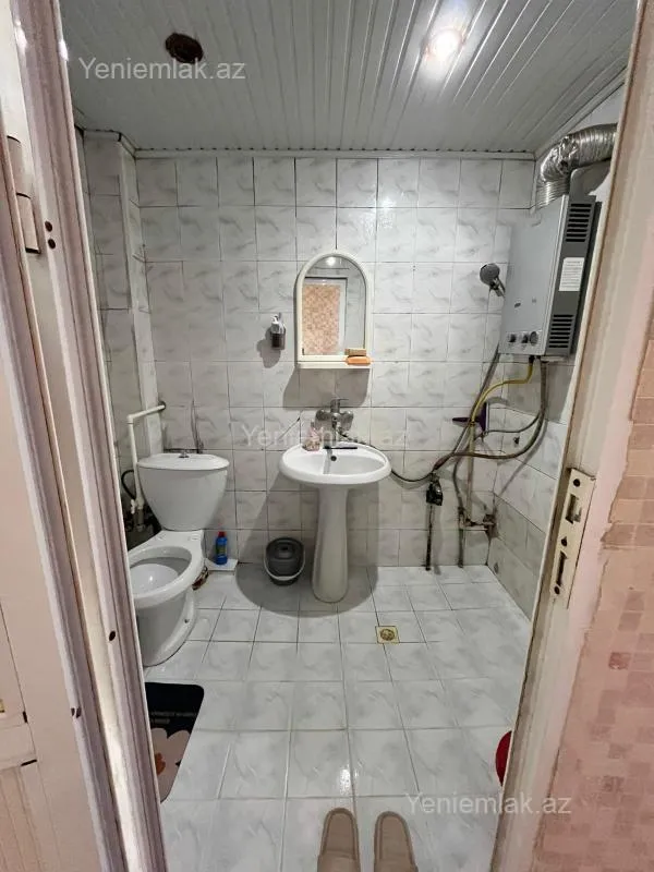 Satılır 2 otaqlı köhnə tikili 45 m²